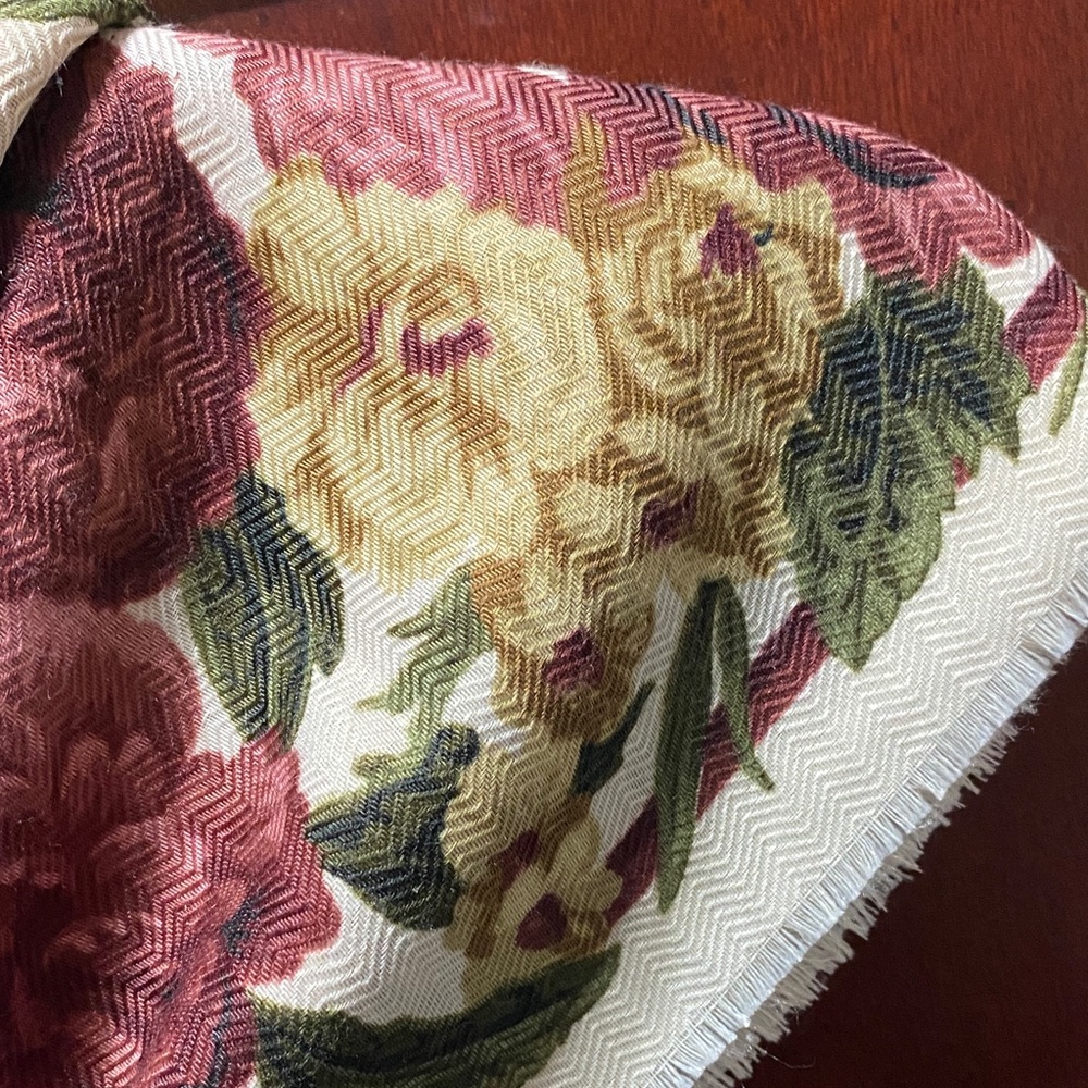 Bash’s Scarves Inc. vintage Floral Paisley Scarf in Burgundy green and Cream - Picture 7 of 16